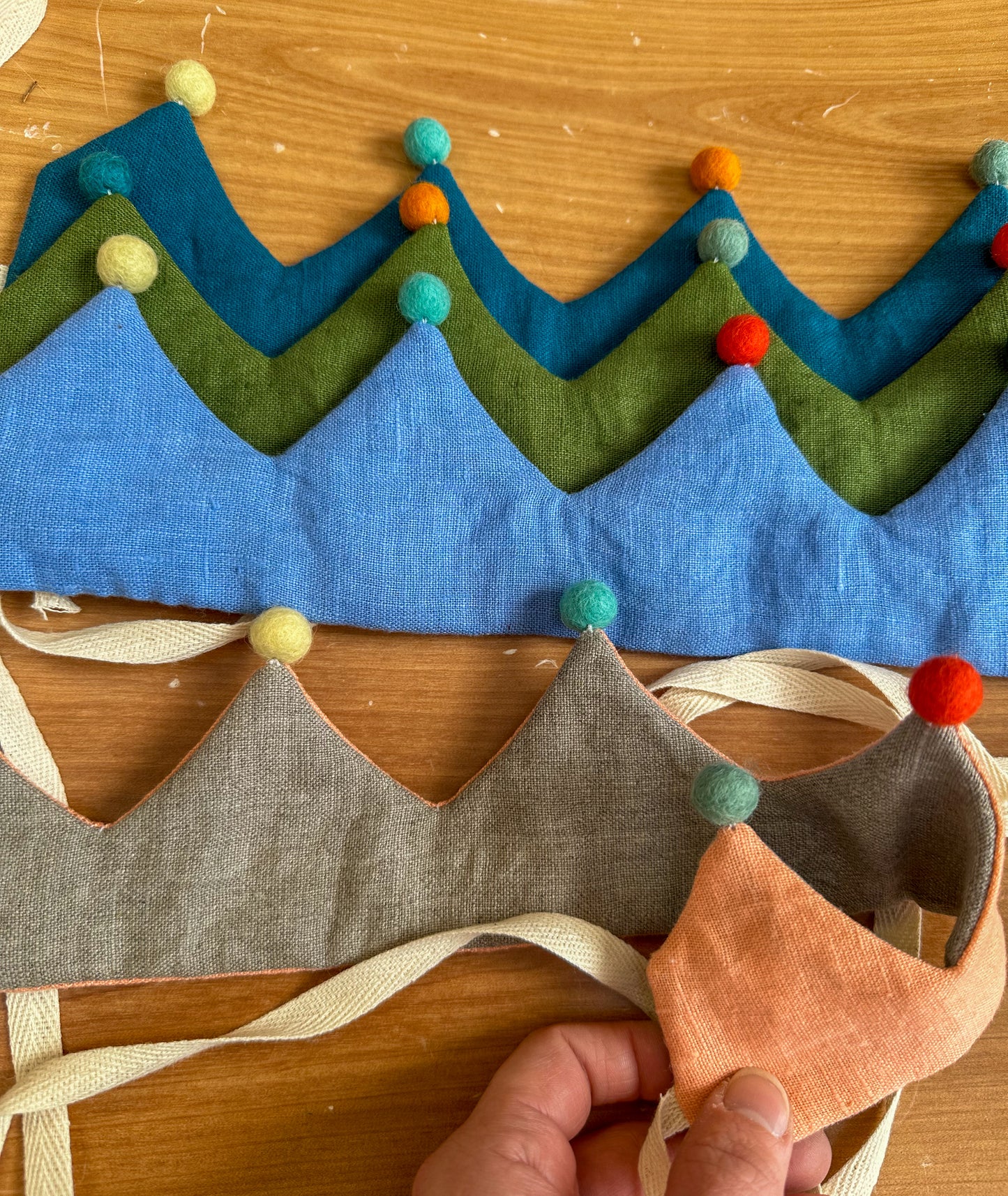 Linen Crown