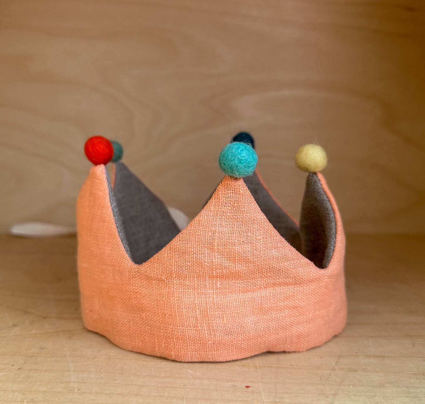 Linen Crown