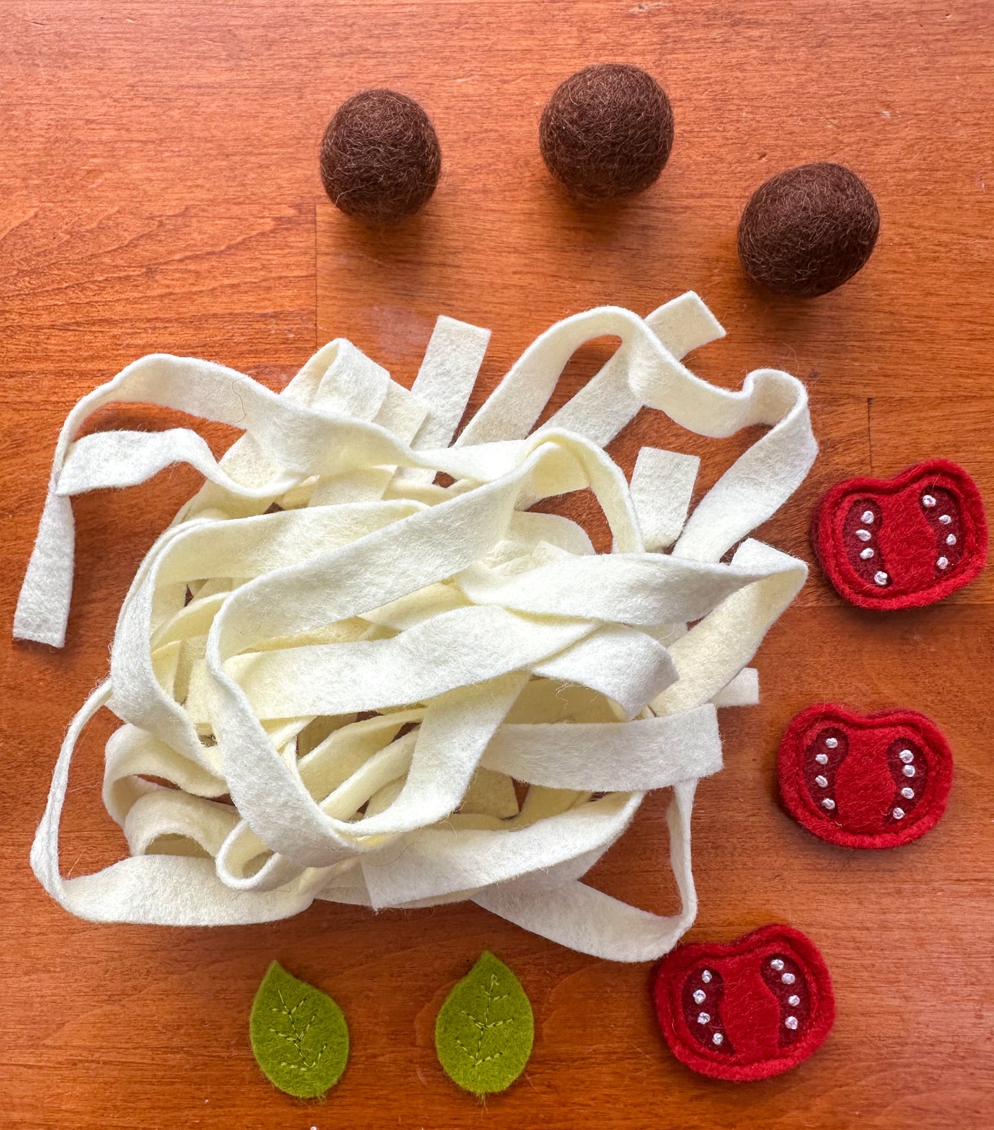 Fettuccine Meatballs, Tomato, and Basil Set
