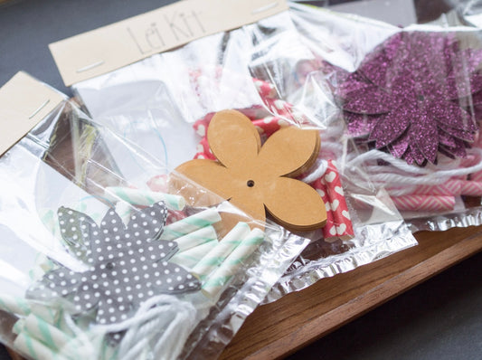 Paper Lei Kit